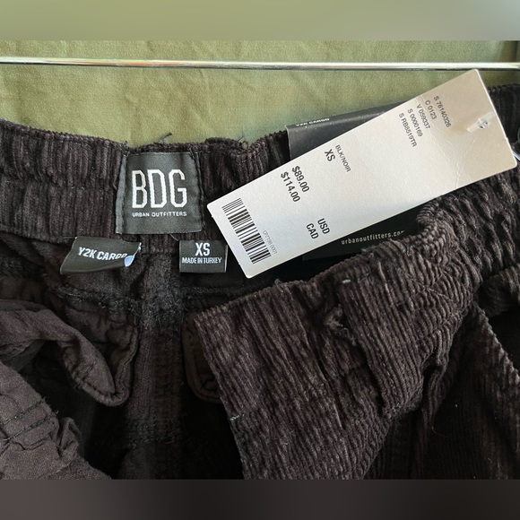 BDG Urban Outfitters Black Y2K Cargo Low Rise Utility Styling Relaxed Fit Pants - Picture 4 of 5